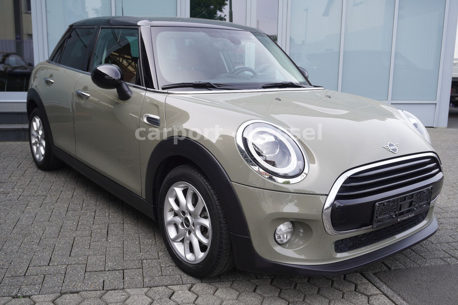 MINI Cooper Pepper Leder/Navi/LED/5trg/1. Hand