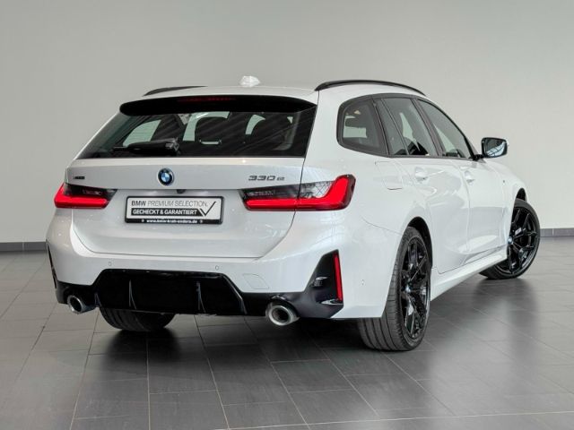 BMW 330 - Bild 3