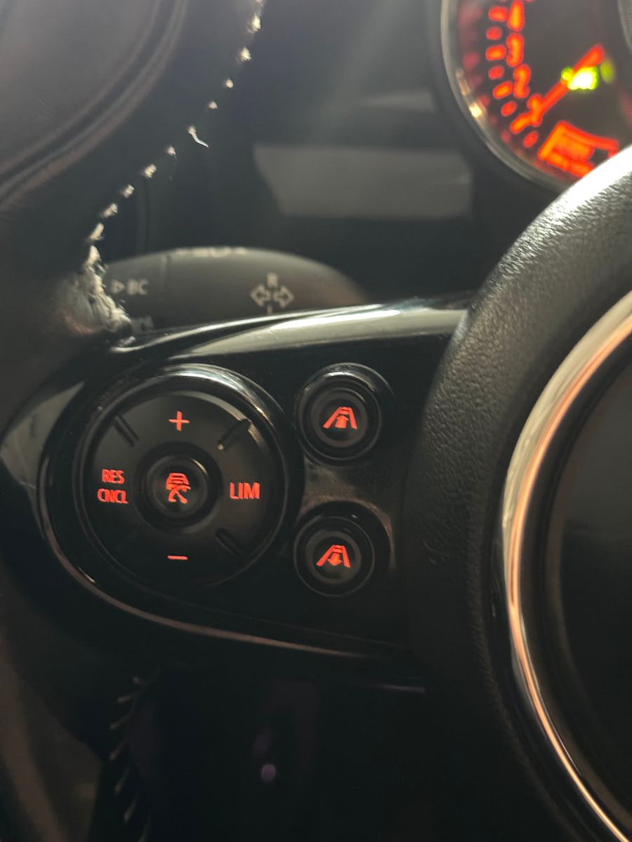 Fahrzeugabbildung MINI Cooper S Cabrio NAVI PROF LED LEDER ASSISTENZ+