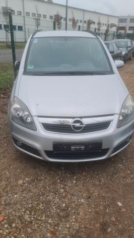 Opel Zafira B Edition