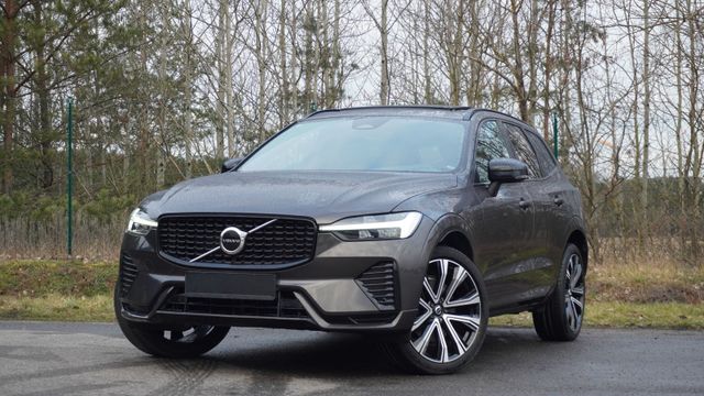 Volvo XC60 B4 R-Design Facelift AWD Pano/ACC/AHK/Cam