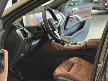 BMW X6 - 8