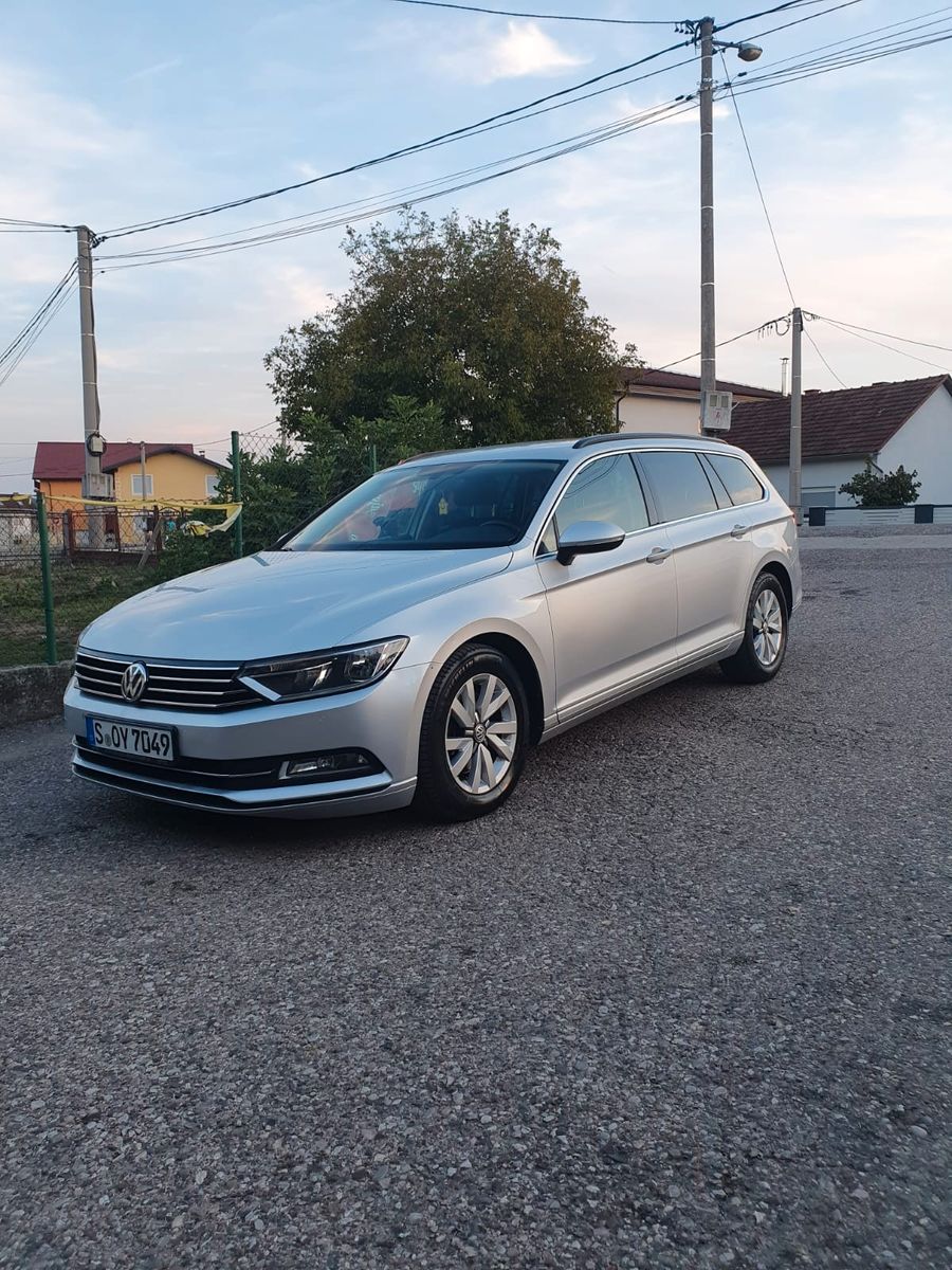 VW Passat Variant