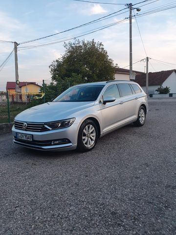 VW Passat Variant