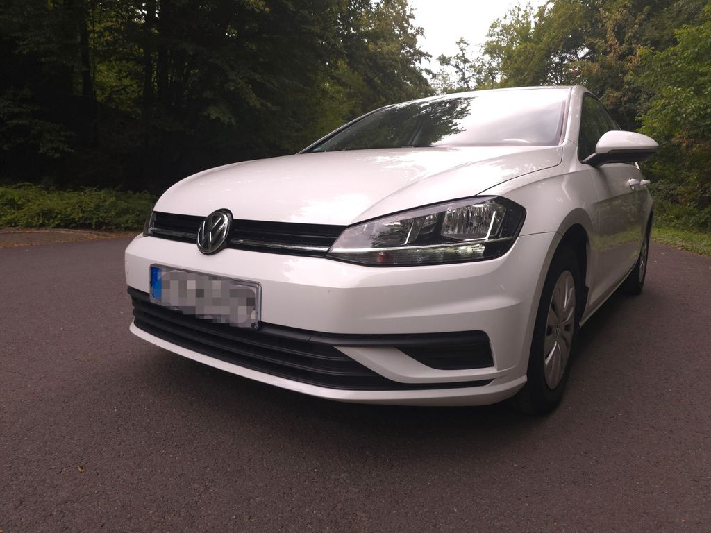 Image of Volkswagen Golf
