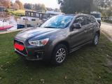 Mitsubishi ASX 2.2 DI-D 4WD Instyle Auto Instyle - Mitsubishi ASX Instyle mit Diesel-Antrieb