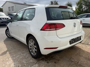 Volkswagen Golf - 2
