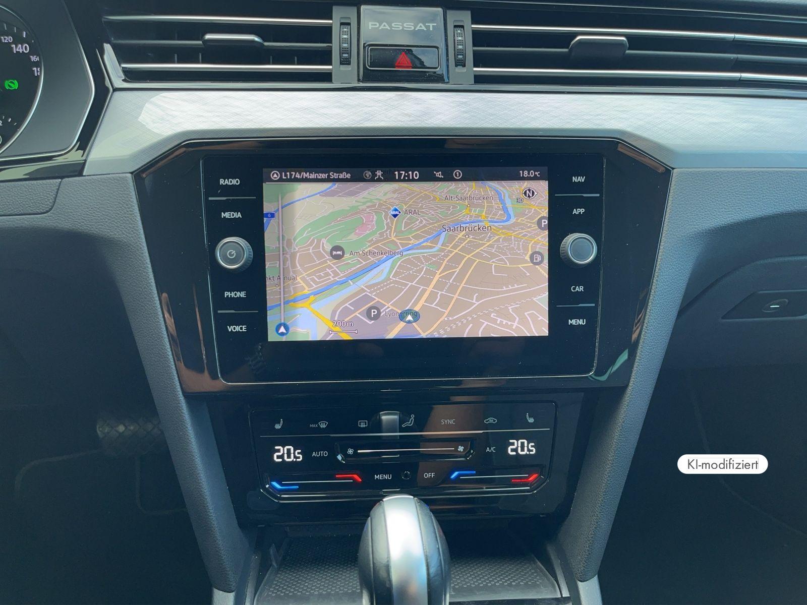 Volkswagen Passat Variant BUSINESS 1.5 TSI DSG LED NAVI AHK