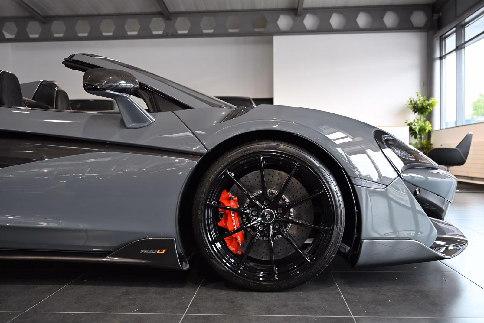 McLaren 600LT Spider/MSO Clubsport/Senna Seats/Lift
