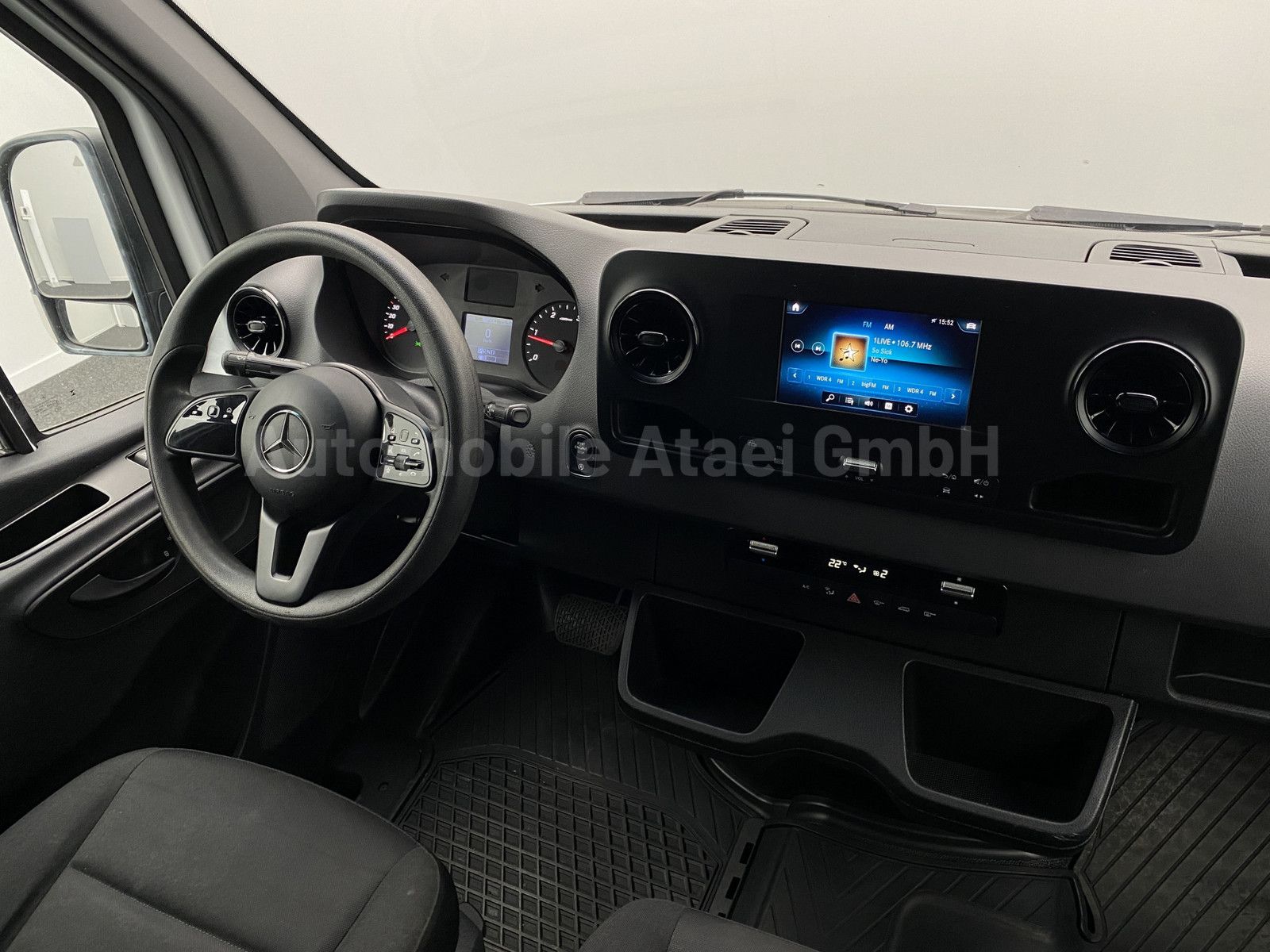 Fahrzeugabbildung Mercedes-Benz Sprinter 314 Tourer KLIMA+ ROLLSTUHL-RAMPE6806