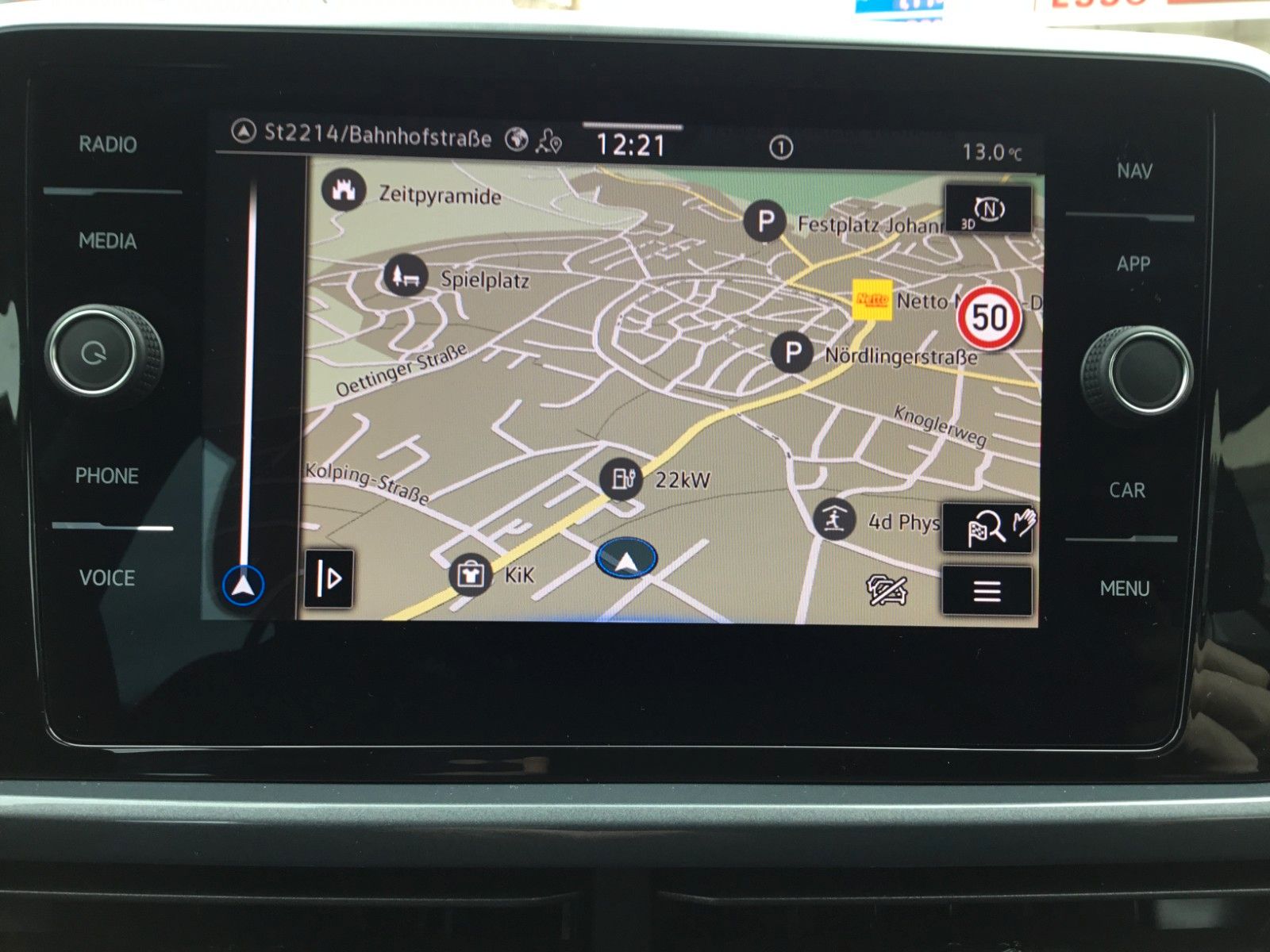 Fahrzeugabbildung Volkswagen T-Roc 2.0 TDI DSG Style+LED+AHK+ACC+Kamera