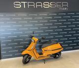 Lambretta X300 - LAMBRETTA ROLLER