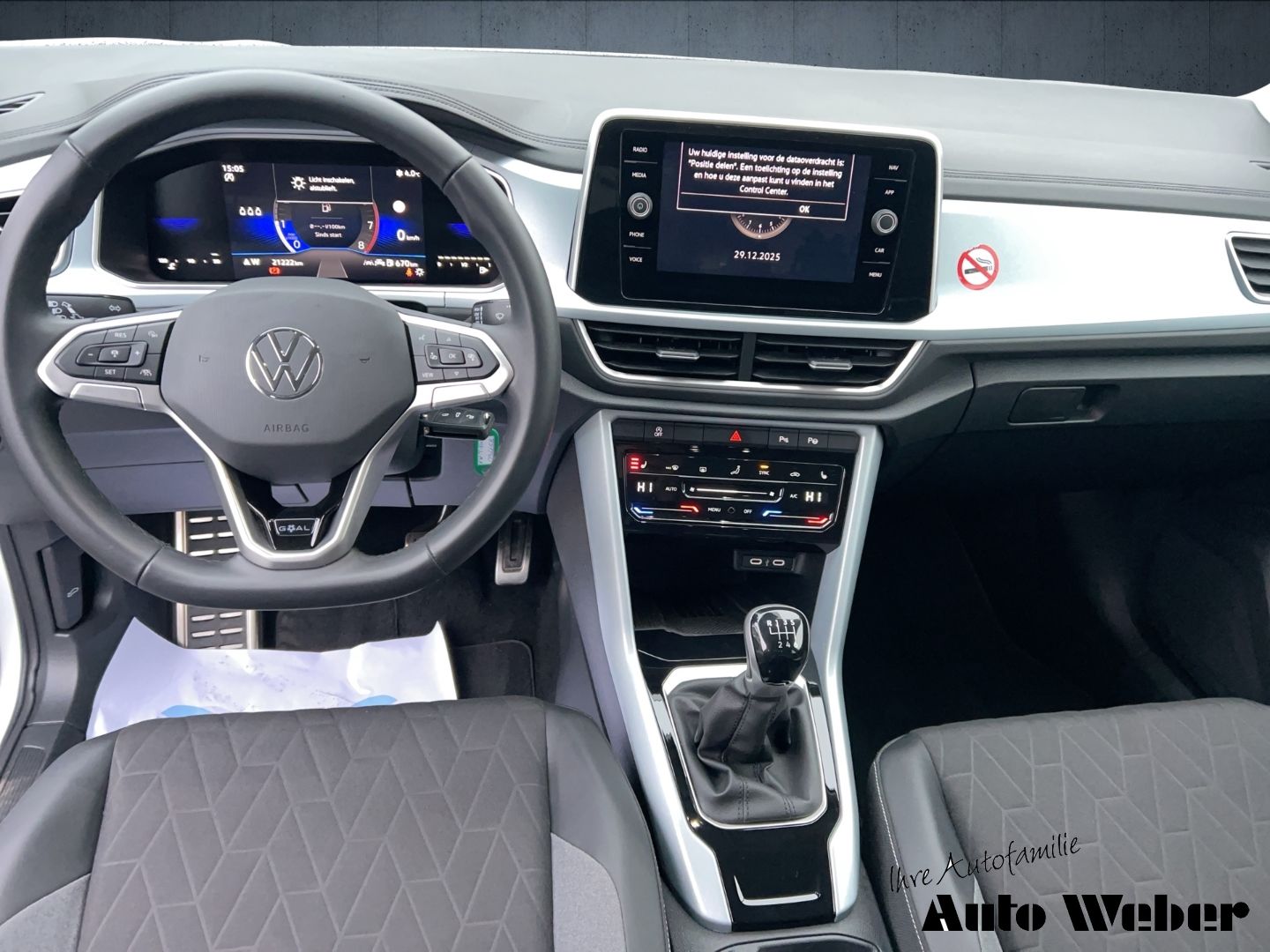 Volkswagen T-Roc - Bild 11