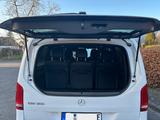 Mercedes-Benz EQV 300 Lang Avantg el.Tür 360 AIRMATIC Distroni - Mercedes-Benz EQV mit Elektro-Antrieb: Vollleder, Luftfederung