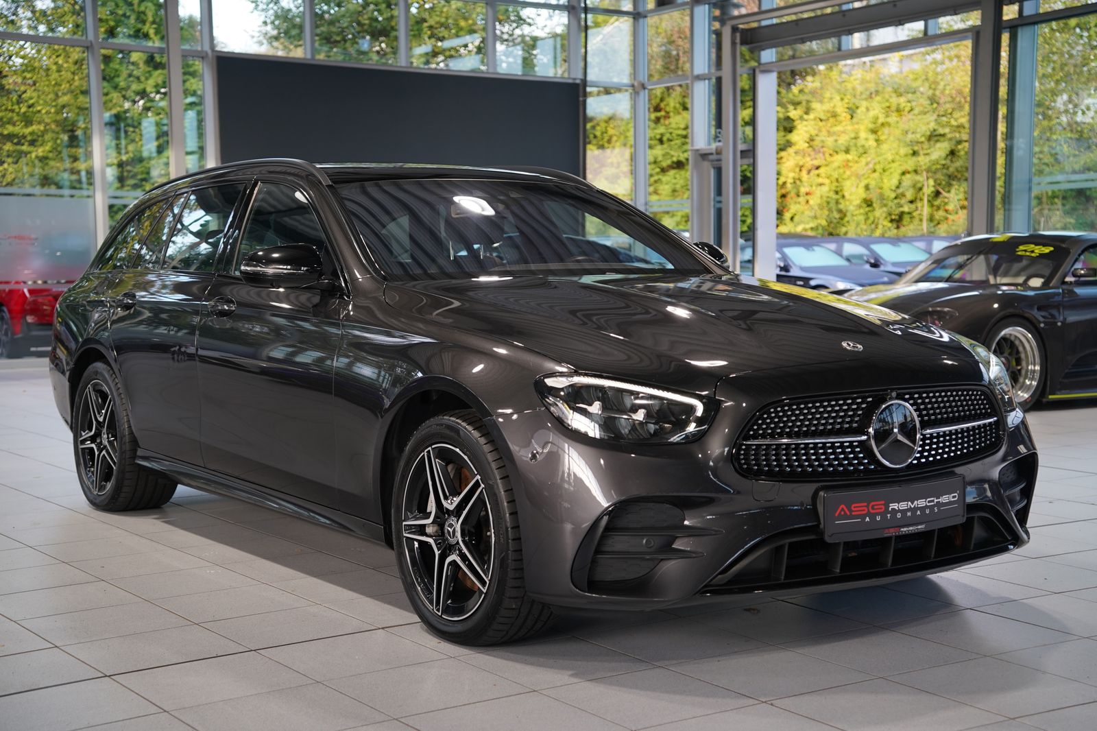 Mercedes-Benz E 300 T de 4M AMG Line *1.H *Pano *Night *Memory imagem 2
