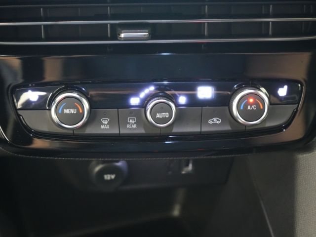 Mokka B BLACK AT+LED+NAVI+RÜCKFAHRKAMERA+KEYLESS