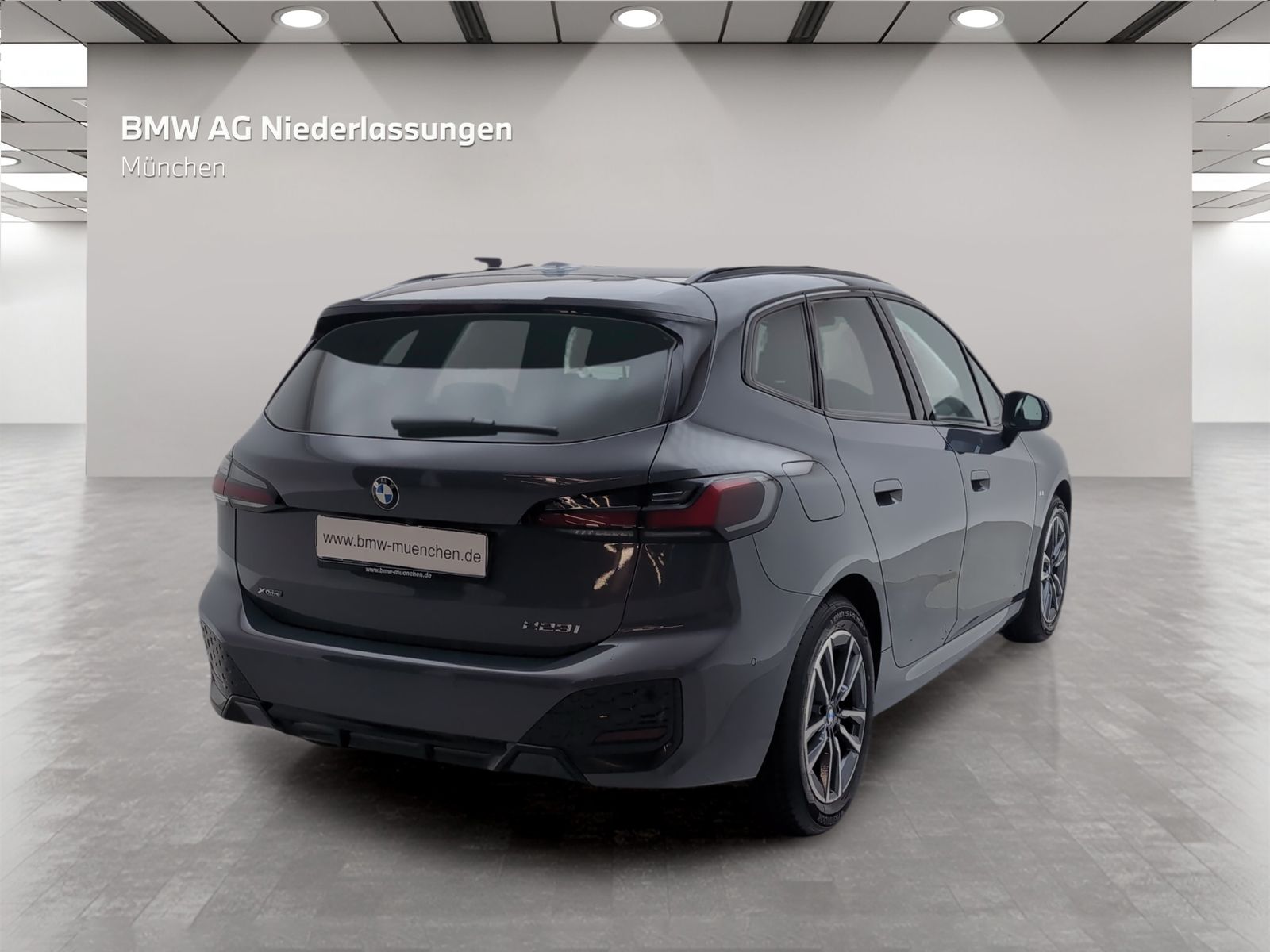 BMW 223 Active Tourer - Bild 7