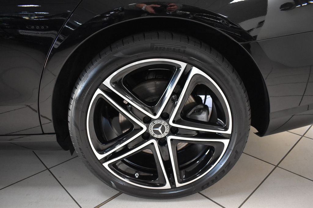 Mercedes-Benz E 300 de 4M NIGHT DISTR HUD AIR 360° NETTO 33000