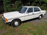 Mercedes-Benz 220D W123 - selten & gut - Mercedes-Benz 220: Se