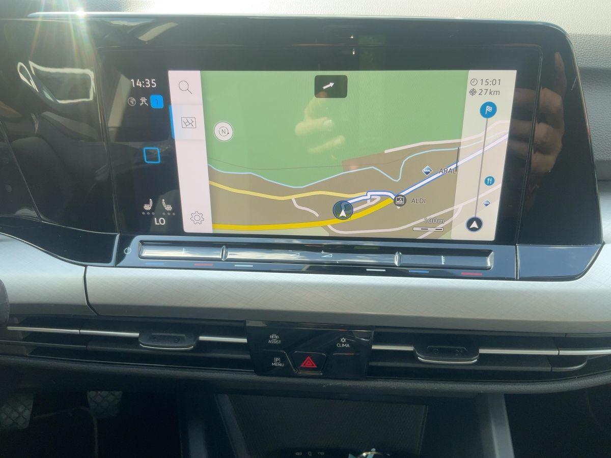 Volkswagen Golf VIII Variant 1.5 TSI LIFE LED+NAVI+ACC+SHZ, миниатюра 11