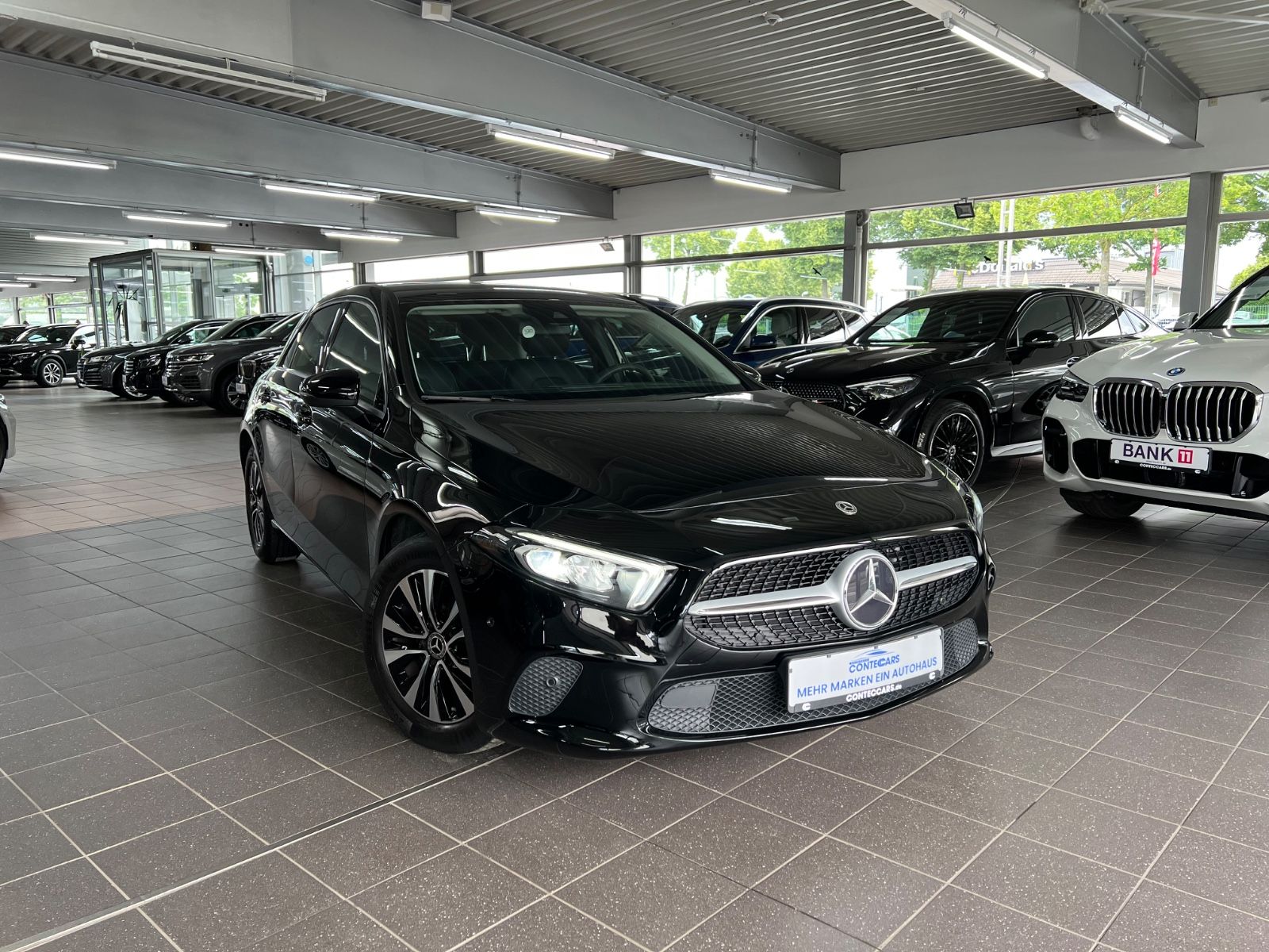 MERCEDES-BENZ A 180d Lim. Business Park Paket &amp; LED HIGH Perf.