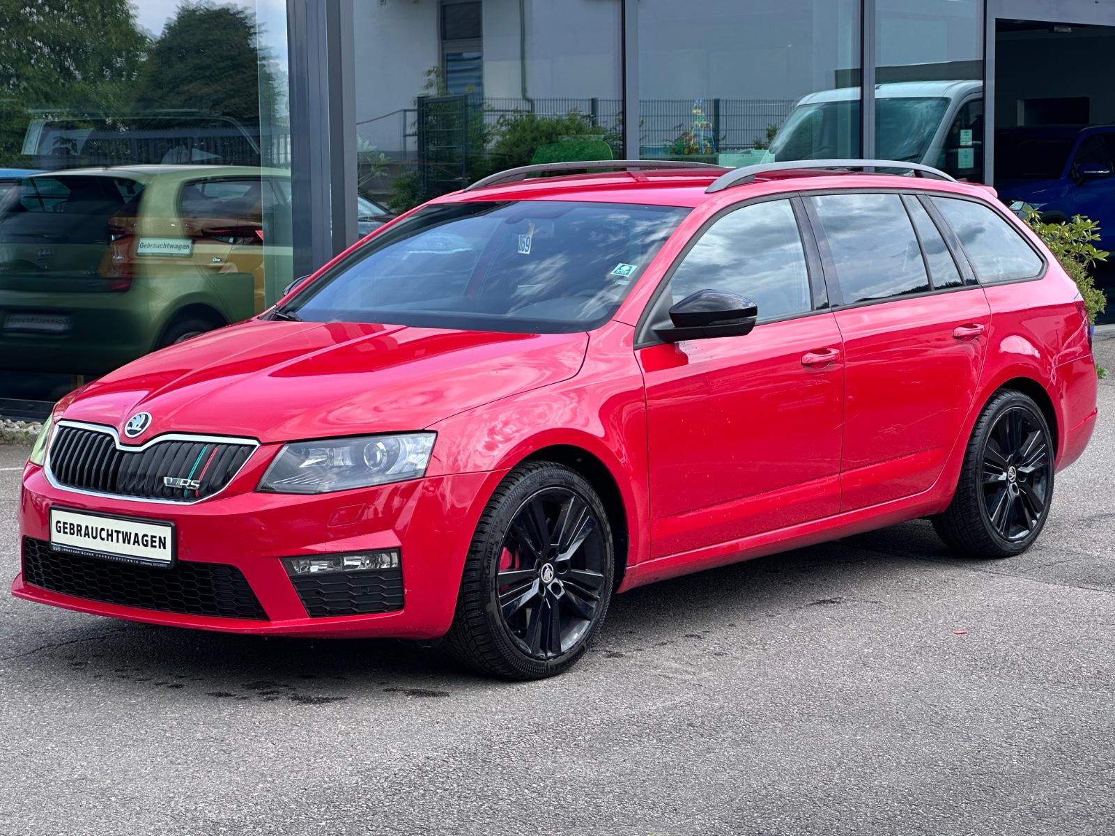 Skoda Octavia Combi RS 2.0TDI AHK Bi-Xenon PDC SHZ
