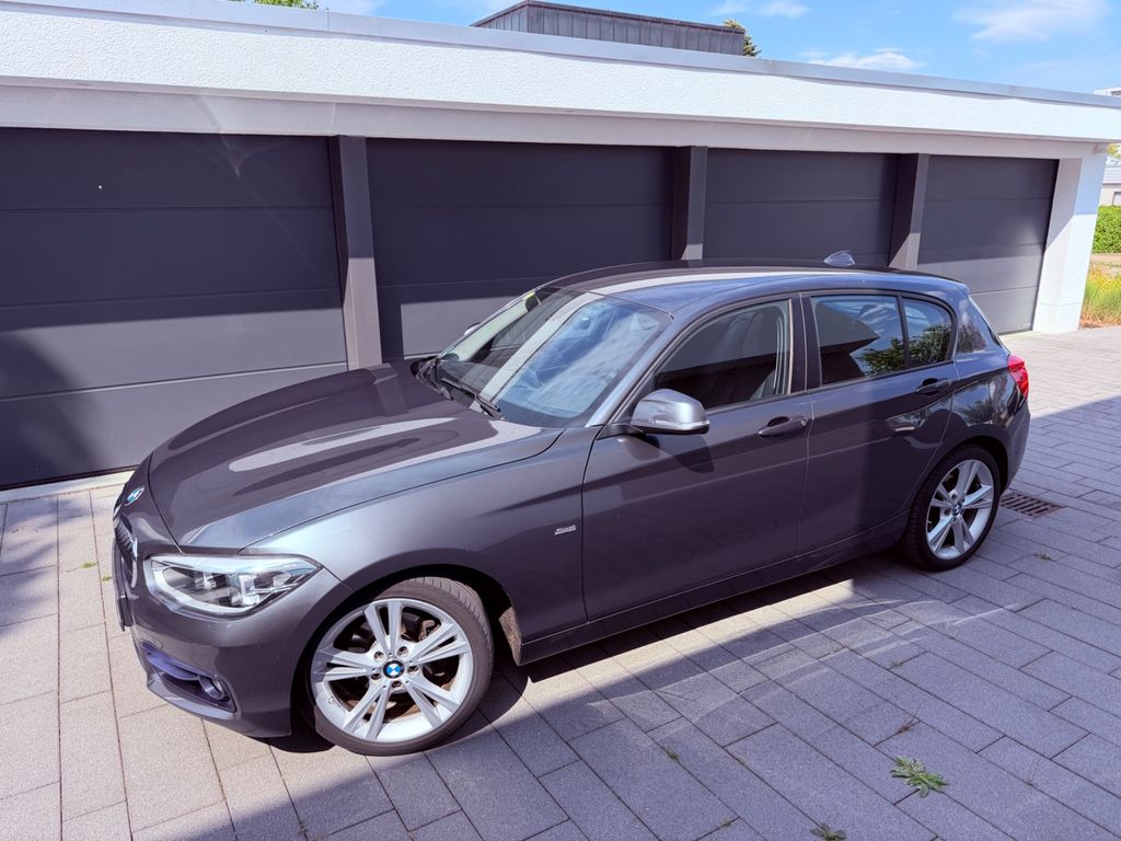 Image of BMW 120