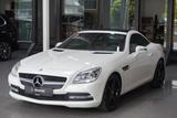 Mercedes-Benz SLK 350  BlueEFFICIENCY Bi Xenon H&K Memory  - Mercedes-Benz SL aus dem Jahr 2013