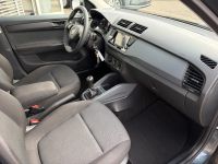 Skoda Fabia Combi 1.0 TSI 1.HD KLIMA SHZ PDC SCHECKH. bei Autohaus Landmann & Maier OHG