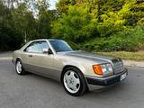 Mercedes-Benz H-Zulassung  - Mercedes-Benz 300 in Bochum
