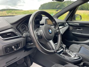 BMW 220 - 10