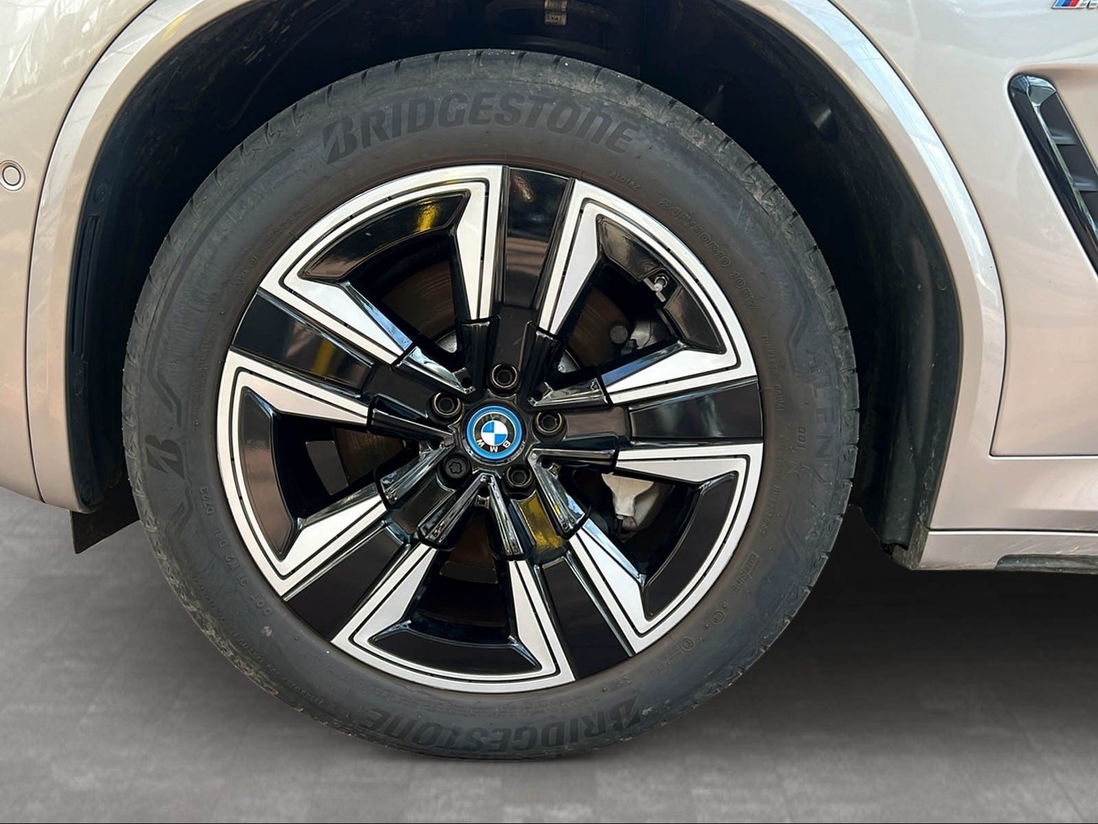 BMW iX3 M Sport AHK Driv.Assist.Prof Kamera LED foto 8