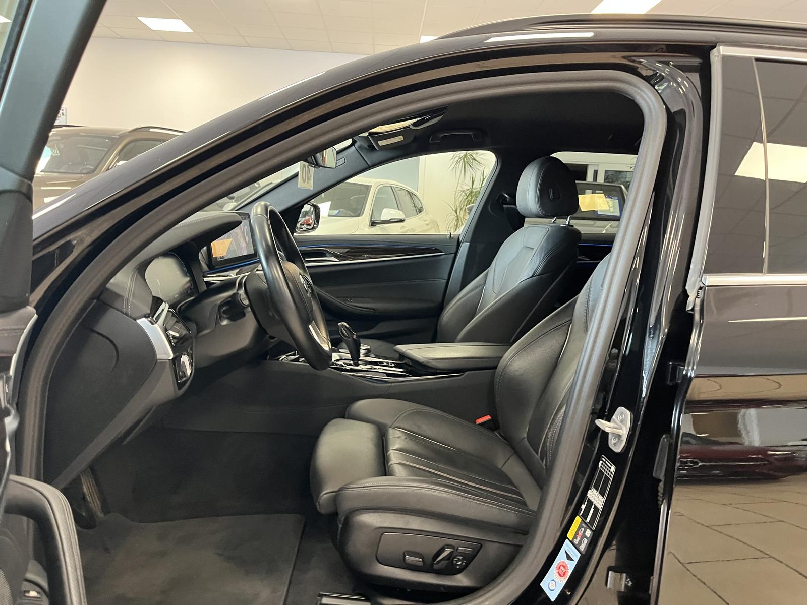 BMW 530 e xDrive Luxury-Line Navi*Leder*LED*CarPlay