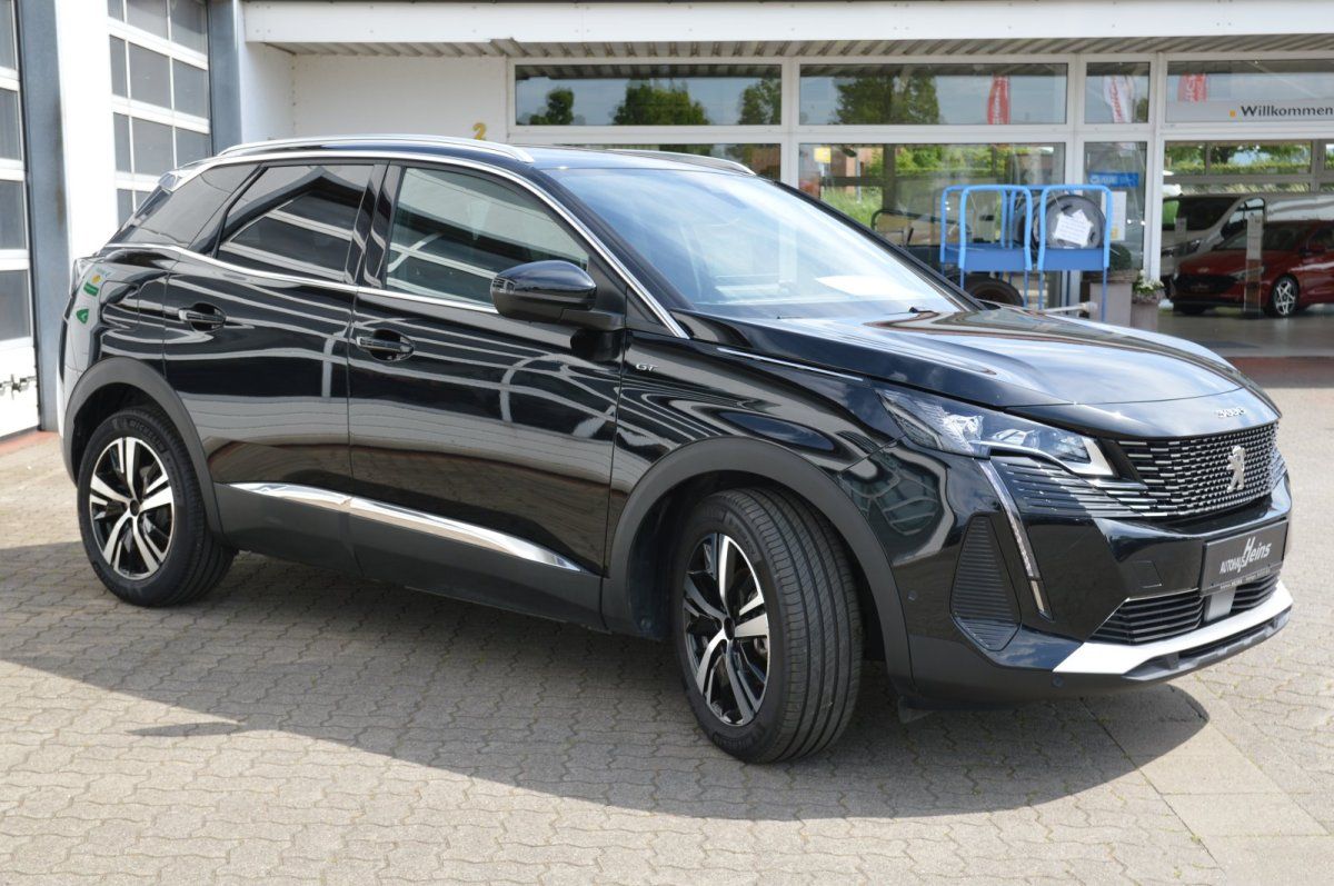 Fahrzeugabbildung Peugeot 3008   GT LED Navi ACC Shz Alu