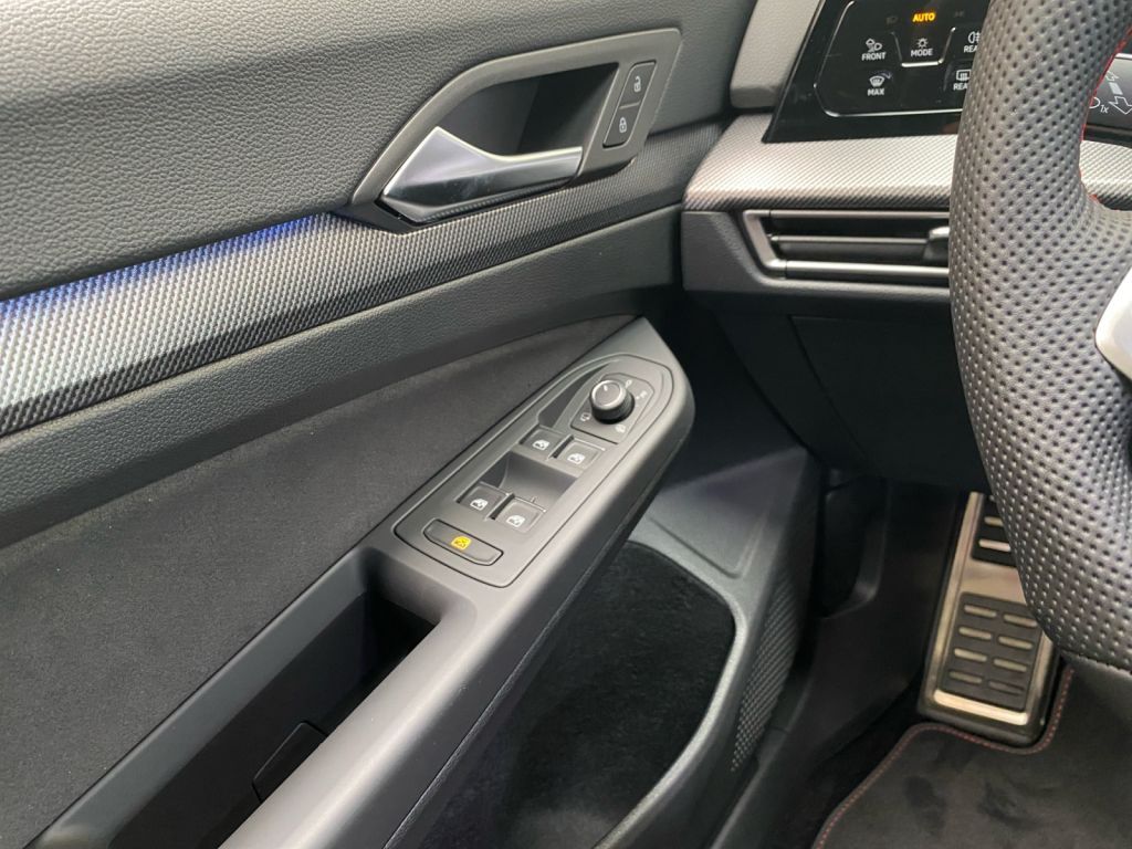 Fahrzeugabbildung Volkswagen Golf 2.0 TSI DSG GTI Clubsport Performance