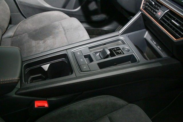 Fahrzeugabbildung SEAT Formentor 2.0 TSI VZ Tribe Edition