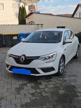 Renault Megane ENERGY TCe 100 Life Life - Renault Megane von privat