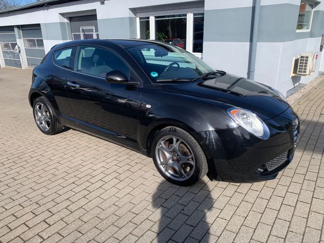 Alfa Romeo MiTo Junior 1,4 Temp. PDC Klima Standheizung