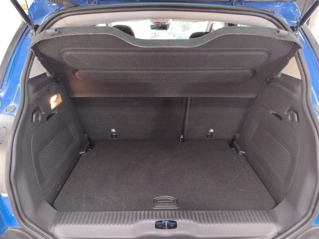 Fahrzeugabbildung Citroën C3 Aircross PureTech 130 Stop & Start EAT6 OPF P