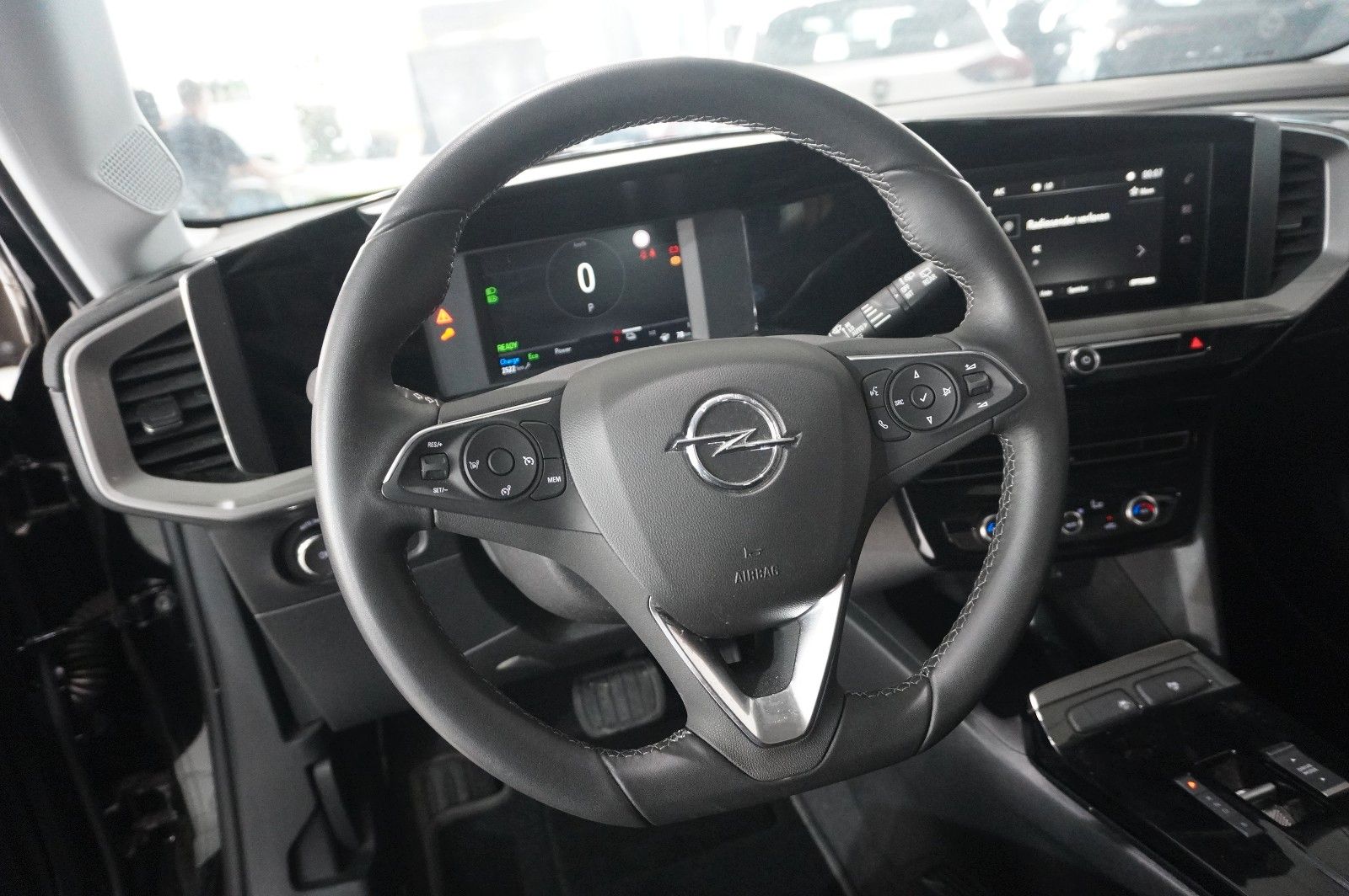 Fahrzeugabbildung Opel Mokka-e EDITION 1-PHASIG LED/SPORT/KAMERA/DAB+