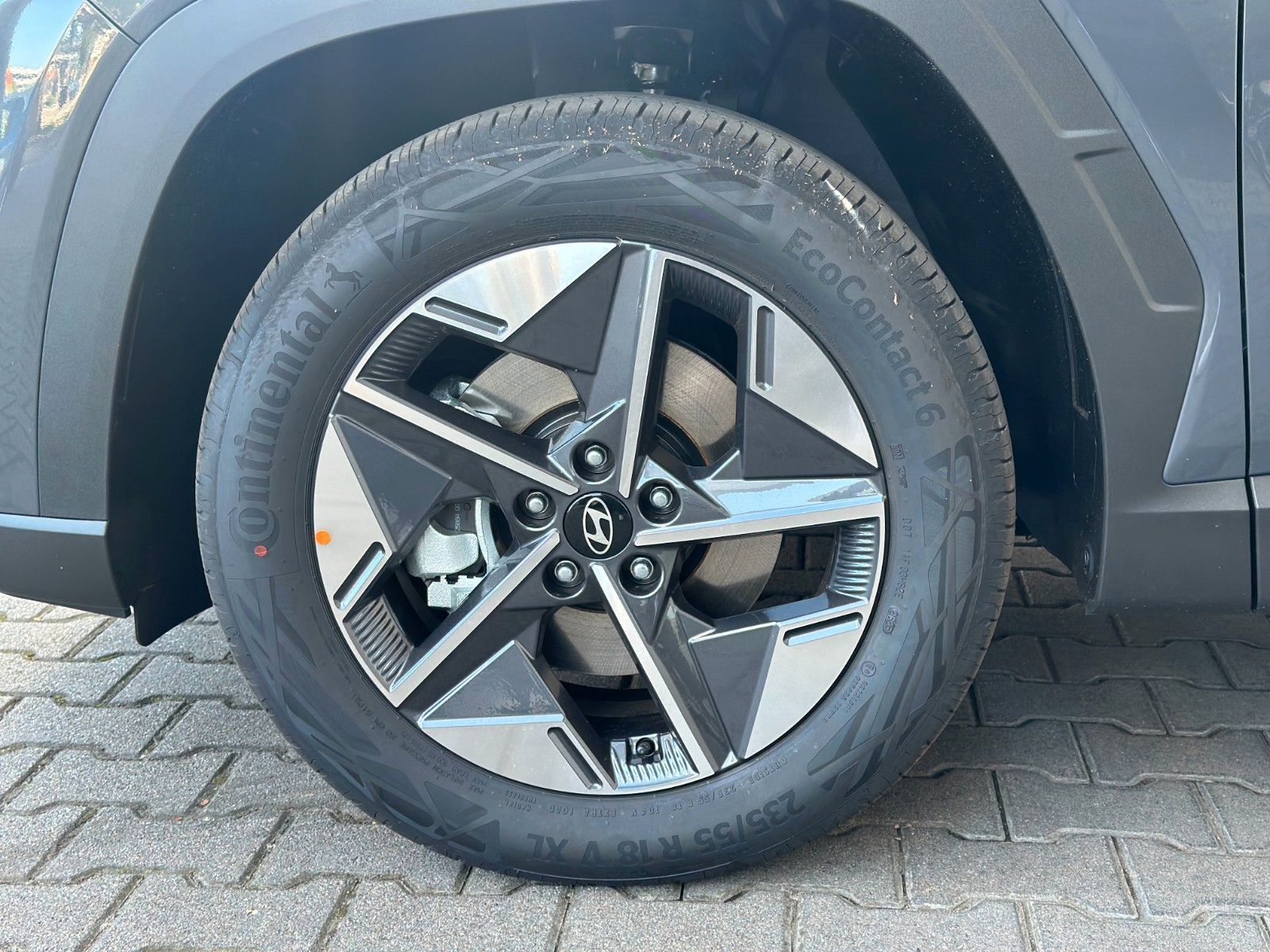 Fahrzeugabbildung Hyundai Tucson 1.6 T-GDI Trend Kamera,LED,Navi,SHZ,ACC