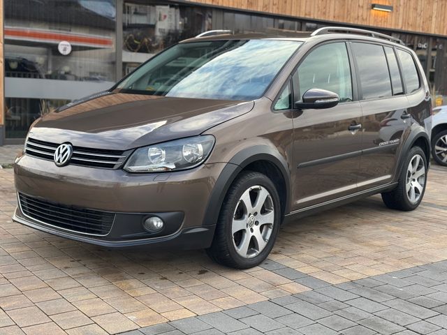 Volkswagen Touran Cross*DSG*Pano*NAVI*Tempomat*Kamera*2Hand