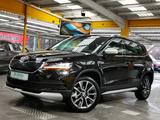 Skoda Karoq SCOUT 1,5 TSI Panoramadach el.Heck LED18" - Skoda Karoq Gebrauchtwagen in Bremen