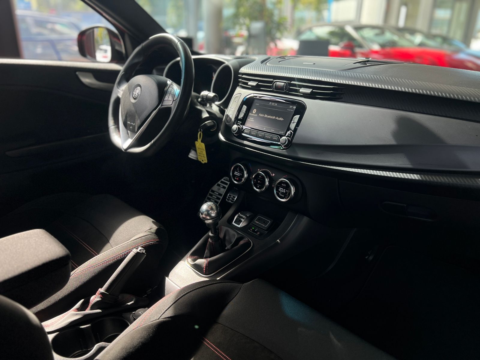 Fahrzeugabbildung Alfa Romeo Giulietta Sprint PANO NAV DAB PDC