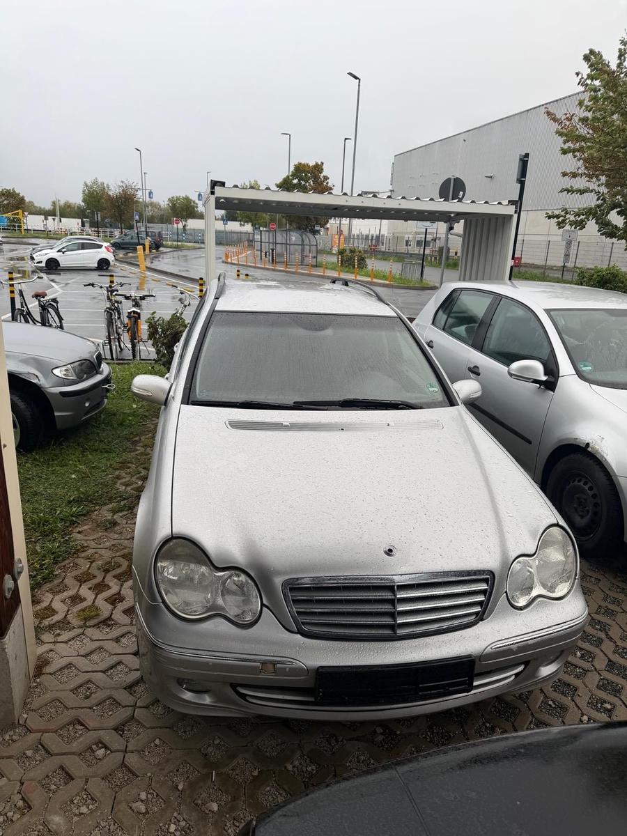 Mercedes-Benz C 200