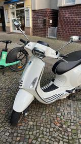 Vespa Piaggio Vespa Sprint 50 - VESPA MOFA