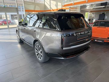 Land-Rover Range Rover - 3