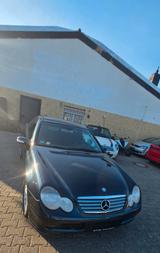 Mercedes-Benz C 180   Steuerkette & Tüv Neu - Mercedes-Benz bis 5.000 Euro