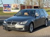 BMW 525d Leder Navi Softclose Xenon PDC AHK Panorama - BMW 525 aus 2009: Kombi