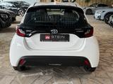 Toyota Yaris KAMERA/ACC/LANE/USB/BLUETOOTH/ - Toyota Yaris Gebrauchtwagen in Solingen